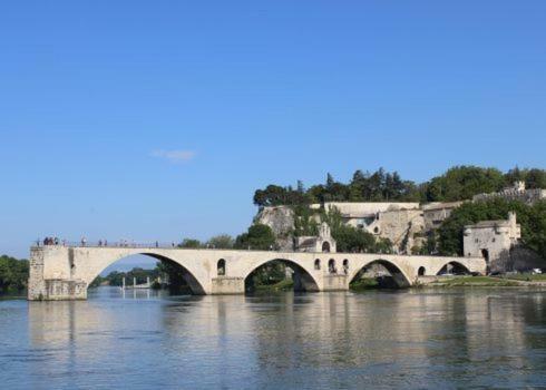 Chez Zabou Apartment Carpentras ภายนอก รูปภาพ